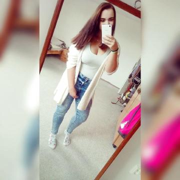 Desi21 uit Zuid-Holland,Nederland